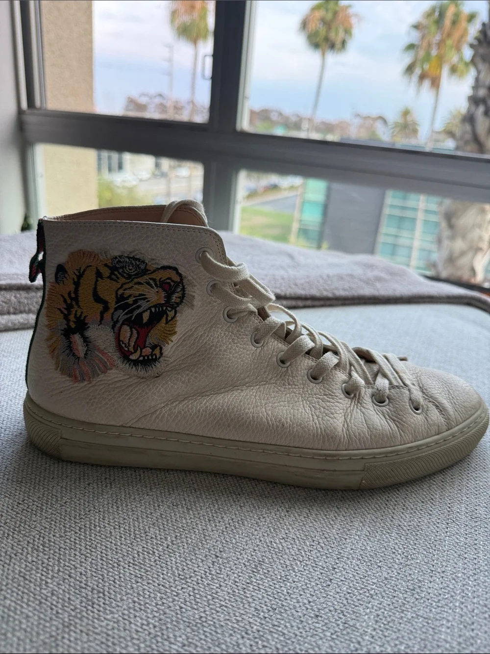 Gucci High-Top Leather Sneakers in Off-White with Tiger Embroidery